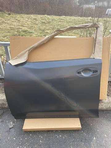 Водительская дверь H010A4CBAA NISSAN