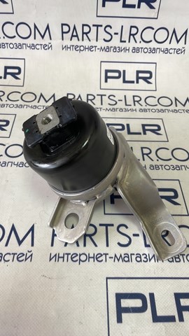 LAND ROVER LR024730 Подушка (опора) двигателя правая нижняя в наличии Николаев