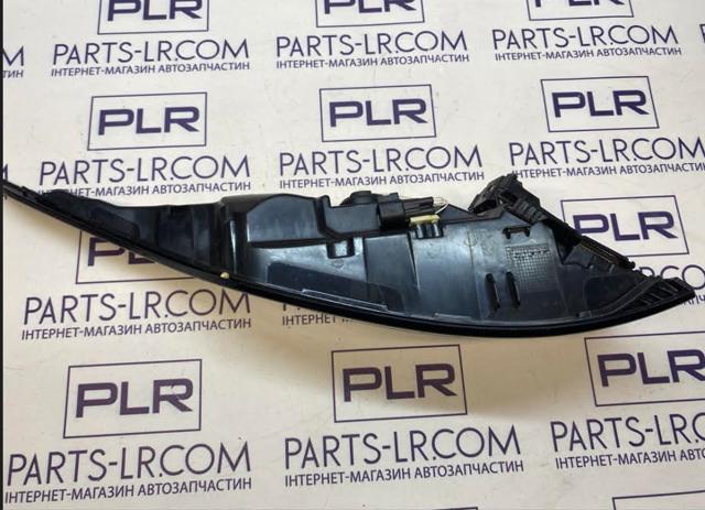 LR111107 Фонарь задний правый купить Житомир