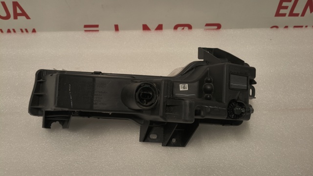 107739200E Tesla Model Фара противотуманная правая купить в Винница