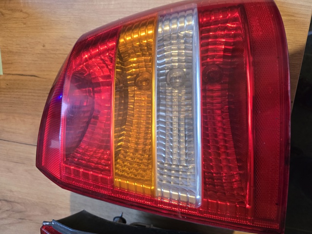 OPEL 6223020 Фонарь задний правый в наличии Харьков