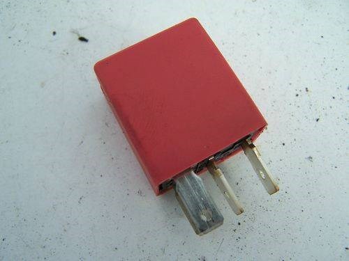 Relê de ventilador 46520412 FIAT