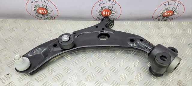 Рычаг передний нижний левый TK4834350C MAZDA