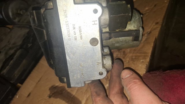 Блок ABS гидравлический 0024319612 MERCEDES
