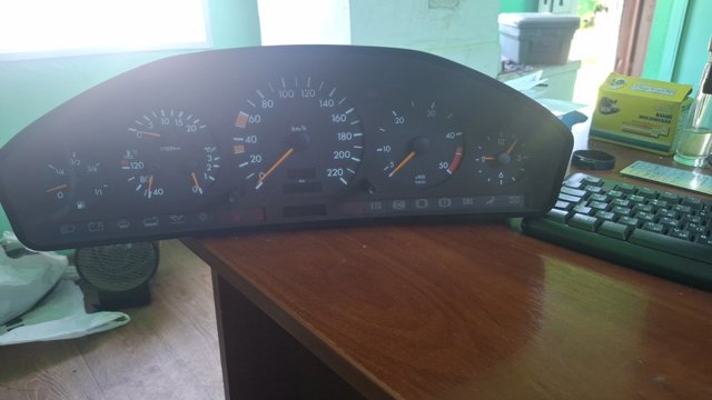 Приборная доска 1405407548 MERCEDES