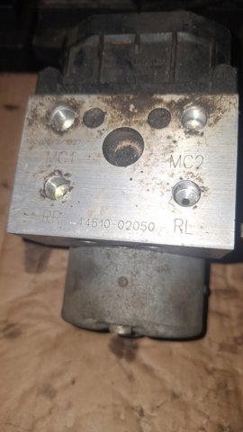Блок управления ABS 4451002050 TOYOTA