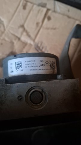 Блок ABS гидравлический 476608587R RENAULT