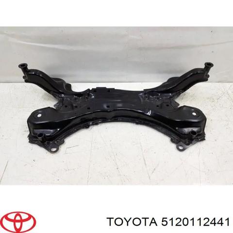 Передняя балка 5120112441 TOYOTA