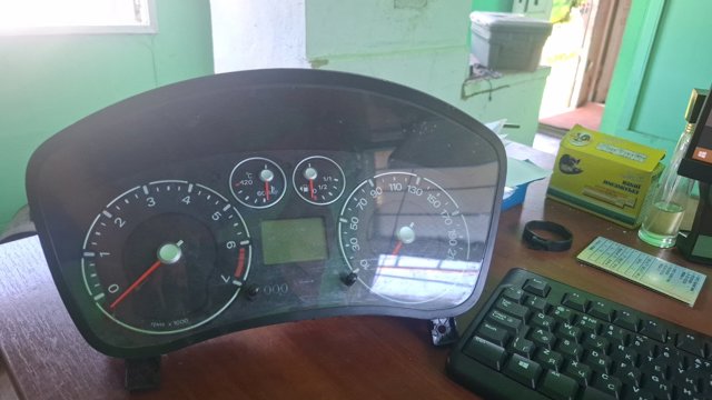 Щиток приборов VP6S6F10894 FORD