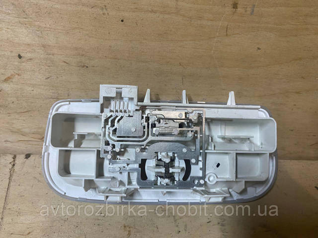 264300007R RENAULT Плафон освещения салона (кабины) купить в Черновцы