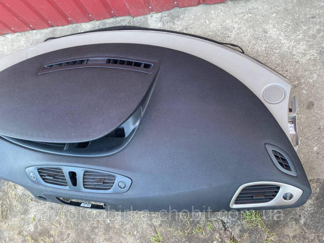 681000016R RENAULT купить в Хмельницкий