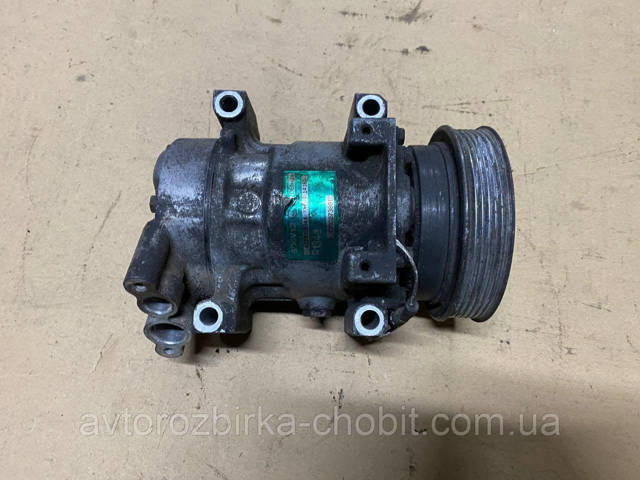 Компрессор системы кондиционирования 7700273801 RENAULT