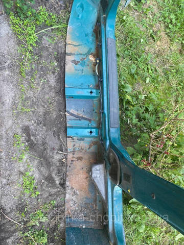 RENAULT 7751468924 Крыло заднее правое в наличии Кривой Рог