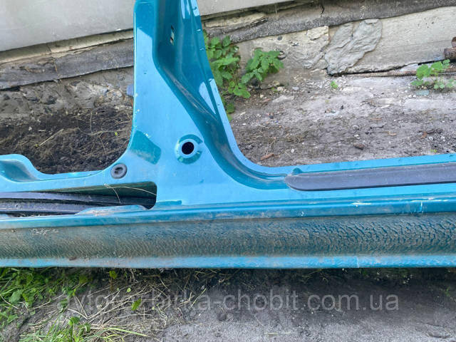 7751468924 Крыло заднее правое купить Сумы
