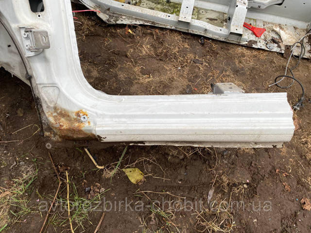 7751478218 RENAULT Лонжерон левый купить в Ужгород