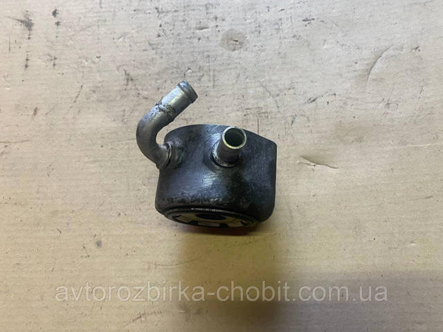 RENAULT 8200068115 Радиатор масляный (холодильник), под фильтром в наличии Черновцы