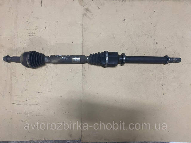 Привод правый 8200375538 RENAULT