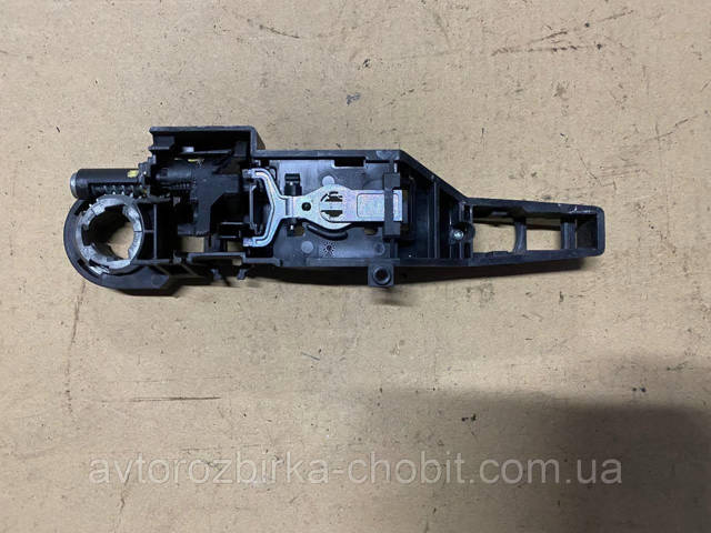 8200497590 RENAULT Держатель наружной ручки двери передней правой купить в Одесса
