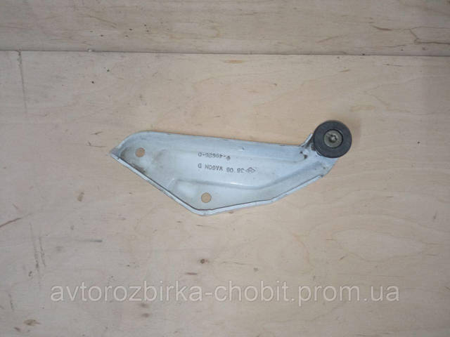 8200497626 Ролик двери боковой (сдвижной) правый верхний купить Сумы