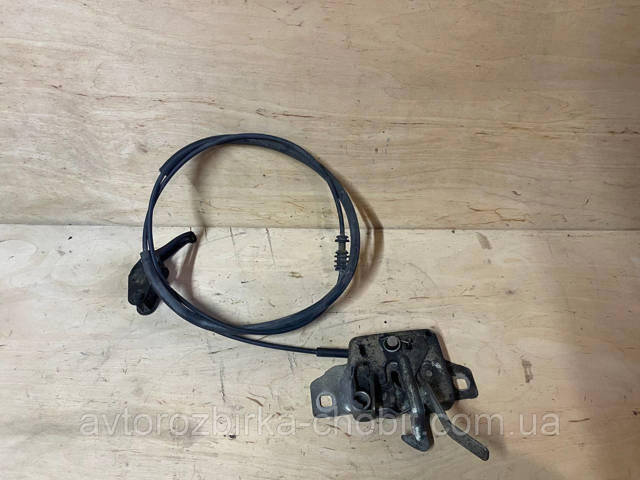 Запор капота (замок и привод замка капота) 8200497783 RENAULT