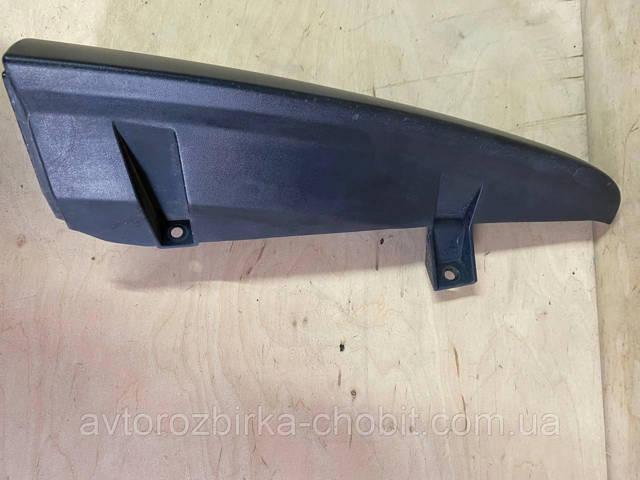 8200499014 RENAULT Накладка фонаря заднего купить в Кривой Рог