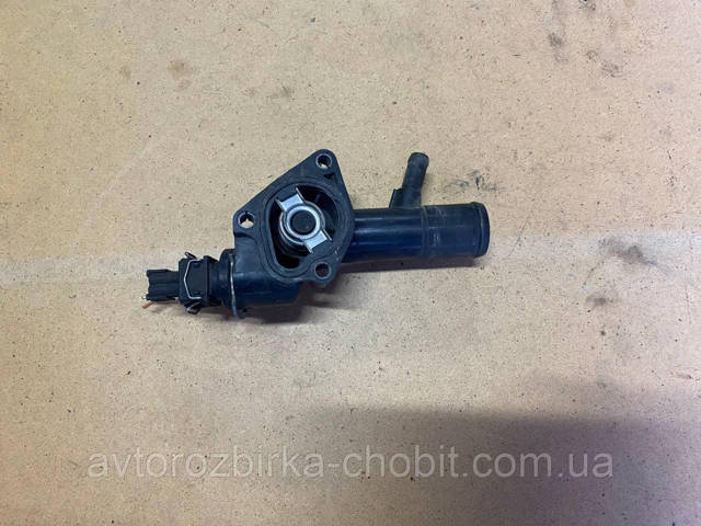 Кожух термостата 8200558783 RENAULT