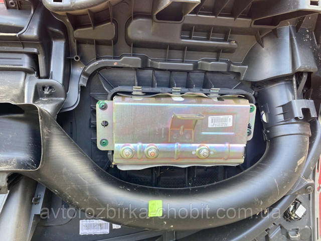 RENAULT 8200587060 в наличии Днепр