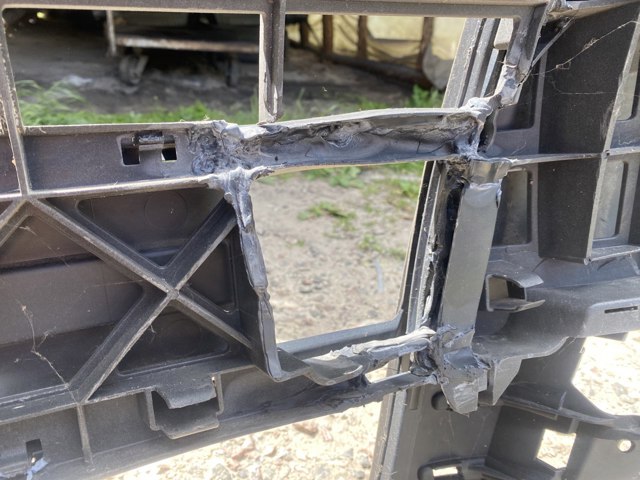 4L0807105A VAG Бампер передний купить в Чернигов