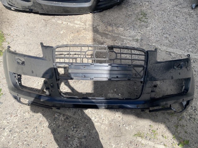 Бампер передний в сборе 4L0807105AGRU VAG