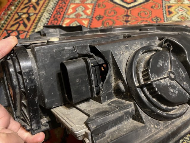 4L0941003B VAG купить в Черкассы