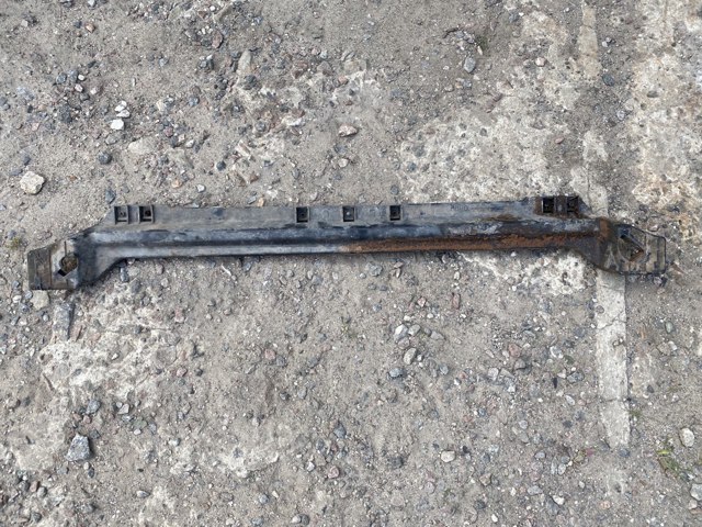 7P0805551 VAG Балка радиатора нижняя купить в Днепр