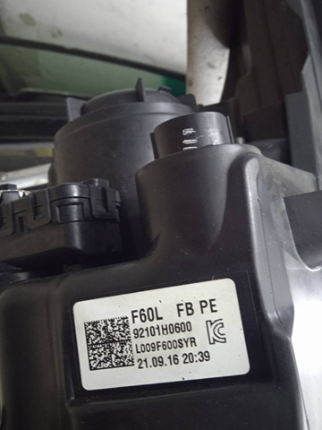92101H0600 HYUNDAI Левая фара купить в Украина