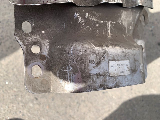 MERCEDES A2214903927 Насадка на глушитель в наличии Ужгород