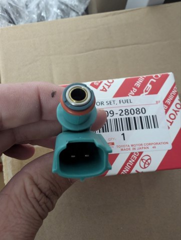 2325028080 TOYOTA Форсунка впрыска топлива купить в Харьков