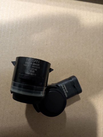 Датчики парковки задний 284380553R NISSAN