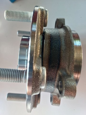 KD353304XC MAZDA Ступица передняя купить в Украина