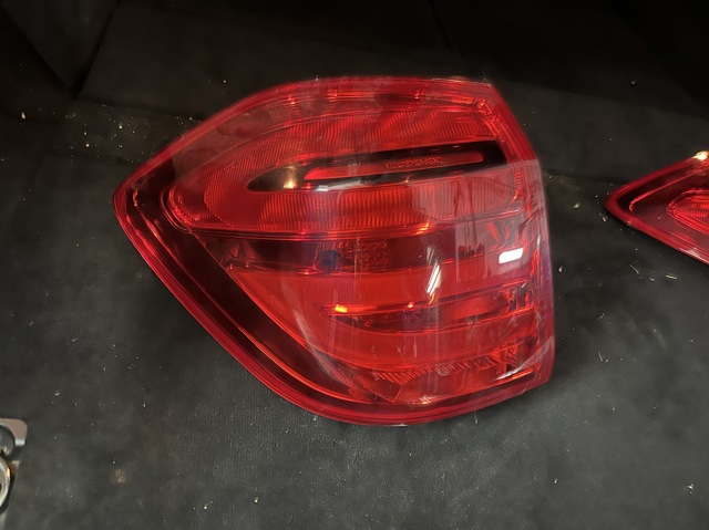 A1669067501 MERCEDES Фонарь задний левый внешний купить в Сумы