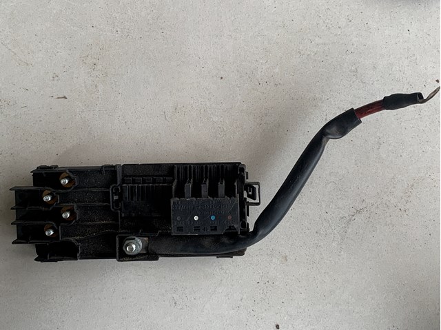 Коробка предохранителей 2115452301 MERCEDES