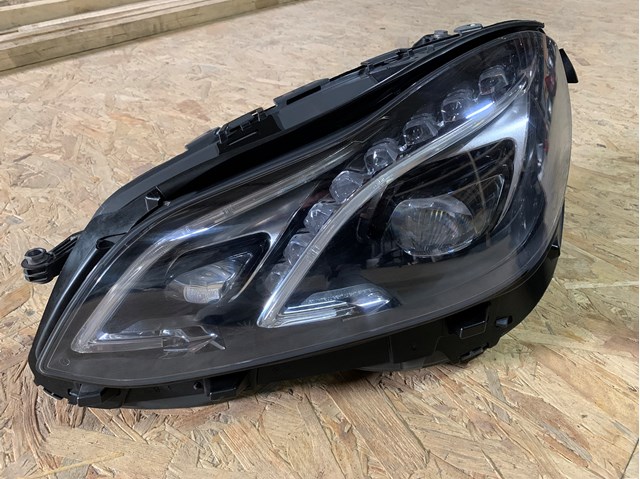 MERCEDES 2129063103 в наличии Ровно