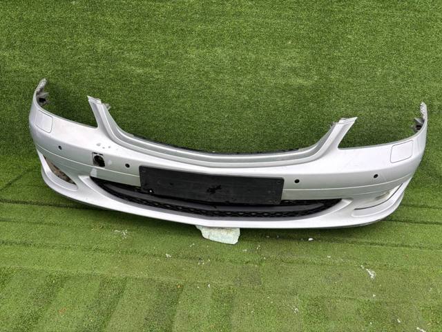 Передний бампер 2218800040 MERCEDES
