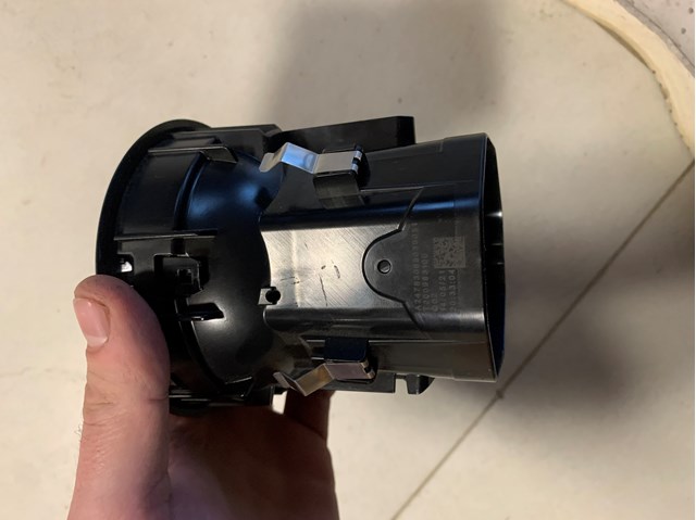 MERCEDES A24783068039051 Решетка вентиляции салона на "торпедо" в наличии Житомир