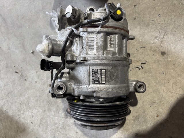MERCEDES 0008301301 Компрессор кондиционера в наличии Черновцы