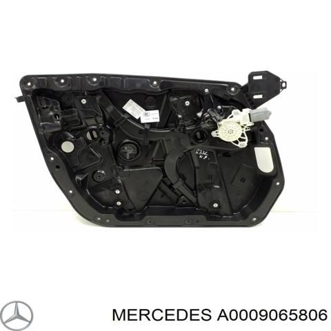 Мотор стеклоподъемника водительской двери A0009065806 MERCEDES