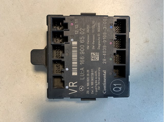 Блок комфорта передней двери A1669006502 MERCEDES