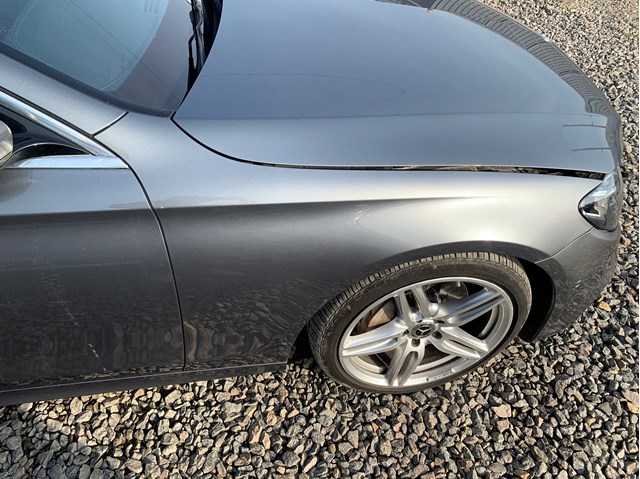 Правое крыло A2138800018 MERCEDES
