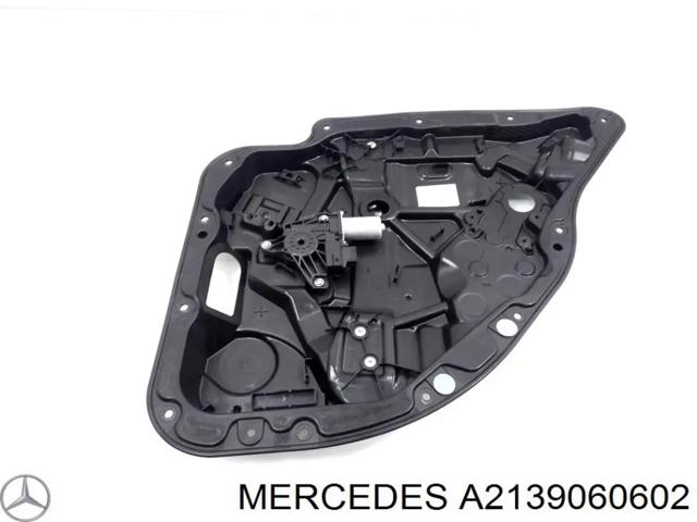 Моторчик стеклоподъемника двери задней, правой A2139060602 MERCEDES