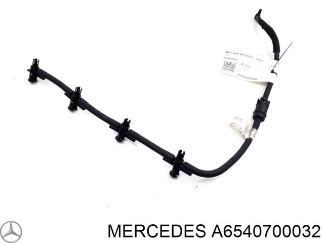 Трубка топливная обратная от форсунок A6540700032 MERCEDES