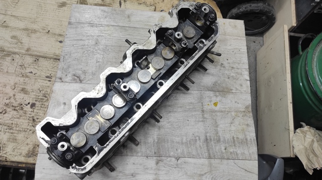 Головка Вольво 850