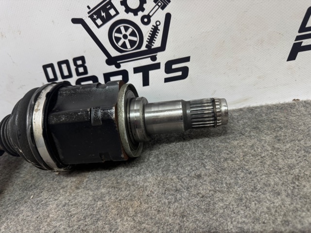 Привод в сборе левый 4342048150 TOYOTA