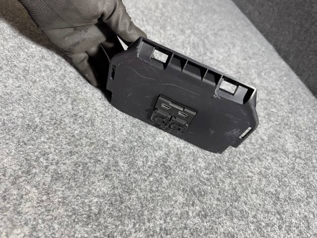 USB-разветвитель 855320E010 TOYOTA
